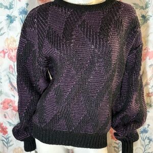 Vintage Women’s Purple and Black Crew Neck Sweater with Textured Knit